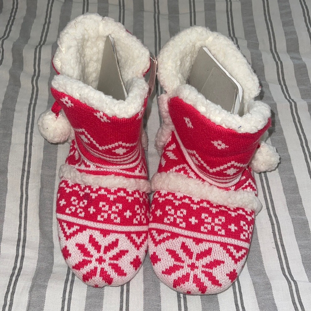 Victoria Secret Pink Slipper Booties